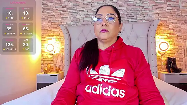 Gina Myers online show from 5, 3, 2025