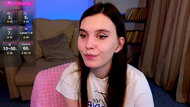 Snapshot of SusieMorris chatting on 22, 2, 2025 SusieMorris online show from 22, 2, 2025