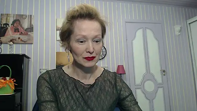 Snapshot of Marquise555 chatting on 4, 4, 2026 Marquise555 online show from 4, 4, 2026