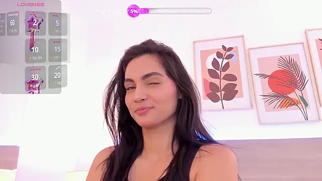 kareena basu online show from 6, 11, 2025