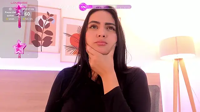 kareena basu online show from 29, 11, 2025