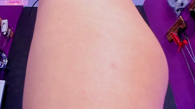 Alexa Slave online show from 10, 3, 2026