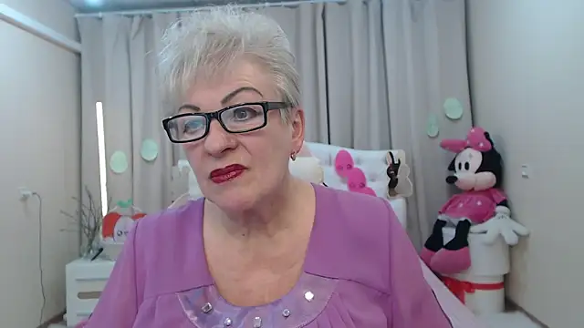 KayleSmoll online show from 1, 4, 2026