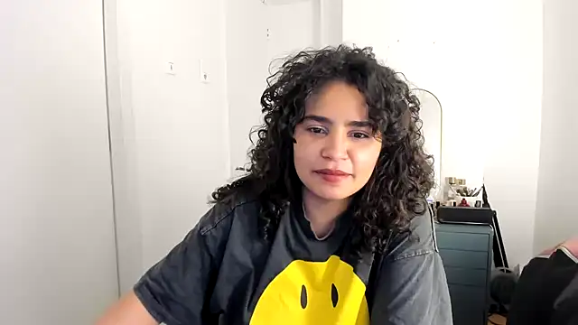 Snapshot of cinnamon_rosa chatting on 4, 12, 2024 cinnamon rosa online show from 4, 12, 2024