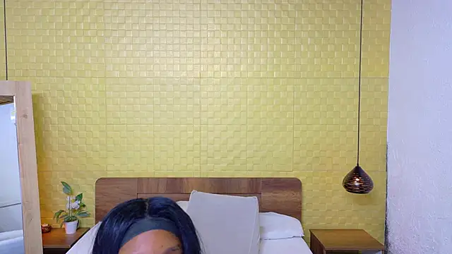 Snapshot of Shamiraa_moore chatting on 5, 2, 2026 Shamiraa moore online show from 5, 2, 2026