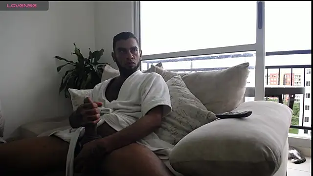 Snapshot of Christopher_kenne chatting on 4, 1, 2025 Christopher kenne online show from 4, 1, 2025