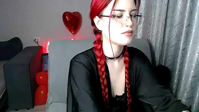 Snapshot of MikasaWaifu chatting on 14, 2, 2025 MikasaWaifu online show from 14, 2, 2025