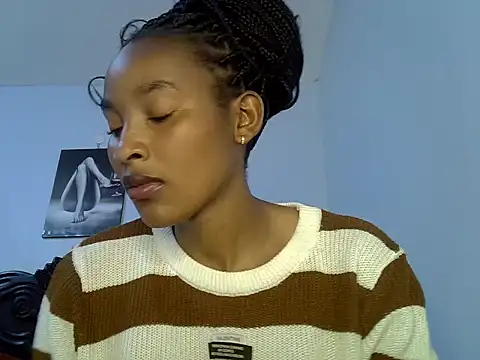 cute-alexis online show from 14, 4, 2026