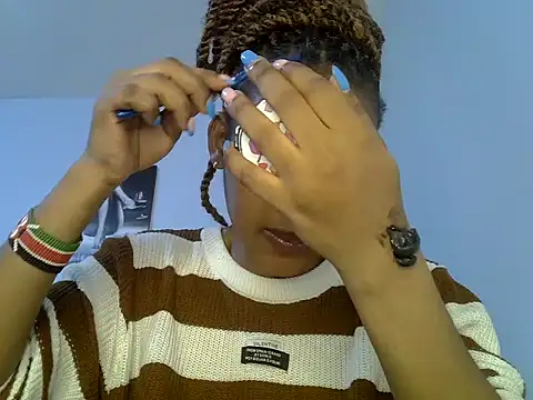 cute-alexis online show from 18, 4, 2026