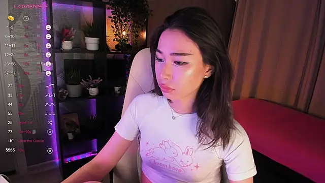 Snapshot of sensualily chatting on 17, 9, 2025 sensualily online show from 17, 9, 2025