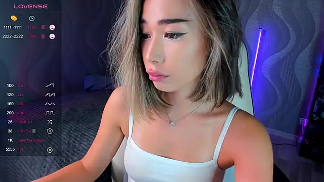 Snapshot of sensualily chatting on 23, 7, 2026 sensualily online show from 23, 7, 2026