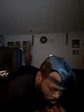 Snapshot of goodboybaddaddy chatting on 8, 2, 2025 goodboybaddaddy online show from 8, 2, 2025