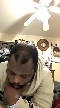 Snapshot of goodboybaddaddy chatting on 14, 2, 2025 goodboybaddaddy online show from 14, 2, 2025