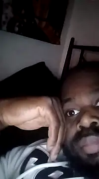 Snapshot of goodboybaddaddy chatting on 15, 2, 2025 goodboybaddaddy online show from 15, 2, 2025