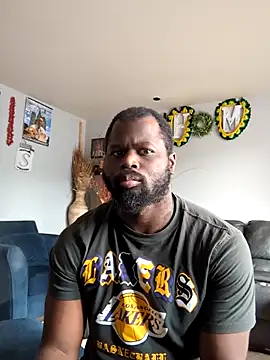 Snapshot of goodboybaddaddy chatting on 16, 2, 2025 goodboybaddaddy online show from 16, 2, 2025