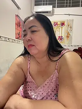 Snapshot of NDith chatting on 3, 4, 2026 NDith online show from 3, 4, 2026