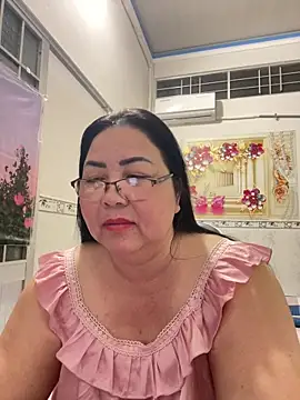 Snapshot of NDith chatting on 13, 4, 2026 NDith online show from 13, 4, 2026