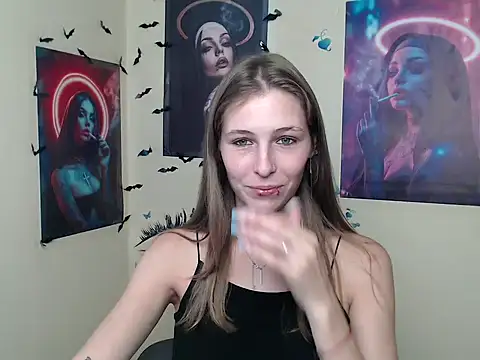 StrangerGi online show from 11, 9, 2025