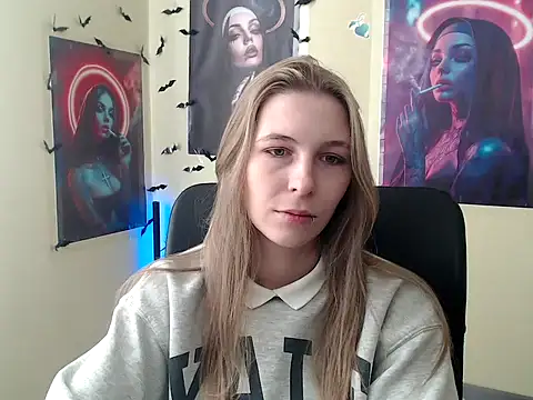 Snapshot of StrangerGi chatting on 29, 4, 2026 StrangerGi online show from 29, 4, 2026