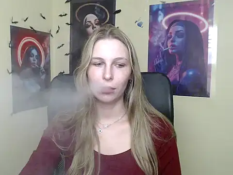 Snapshot of StrangerGi chatting on 20, 5, 2026 StrangerGi online show from 20, 5, 2026
