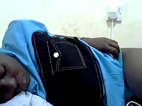 Snapshot of dirtyshowgirl chatting on 14, 12, 2024 dirtyshowgirl online show from 14, 12, 2024