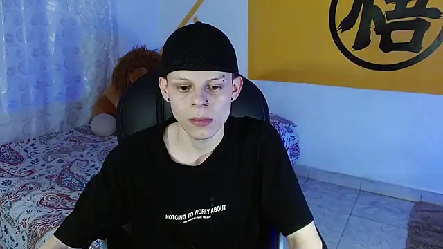 Snapshot of Matthew_Boy_ chatting on 12, 12, 2024 Matthew Boy online show from 12, 12, 2024