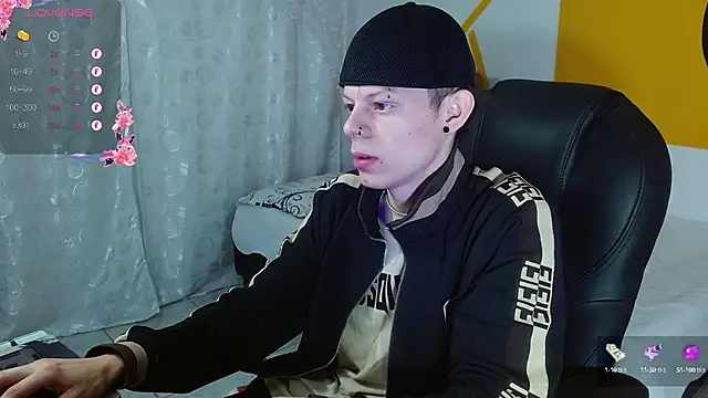 Snapshot of Matthew_Boy_ chatting on 20, 1, 2025 Matthew Boy online show from 20, 1, 2025