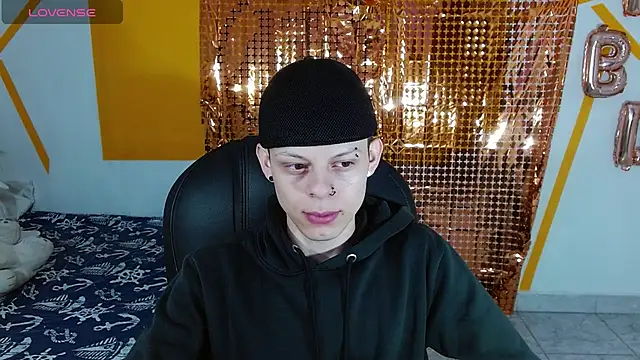 Snapshot of Matthew_Boy_ chatting on 25, 1, 2025 Matthew Boy online show from 25, 1, 2025