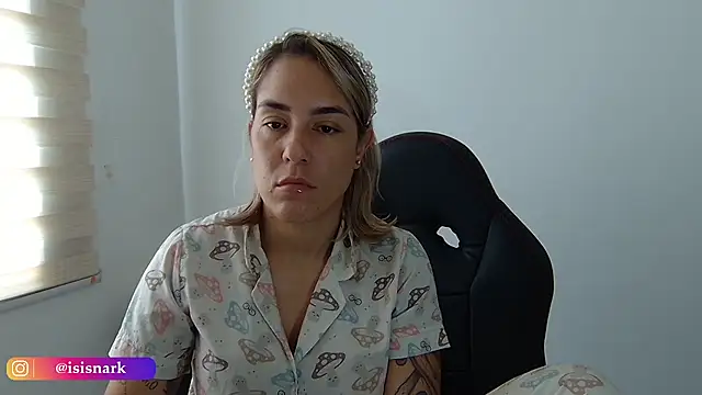 Isis69  online show from 4, 10, 2025