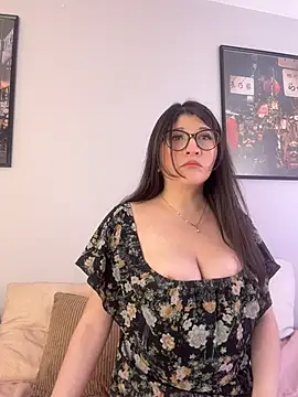 hannaasweet online show from 7, 2, 2026