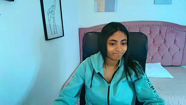 shaneelle online show from 15, 12, 2025