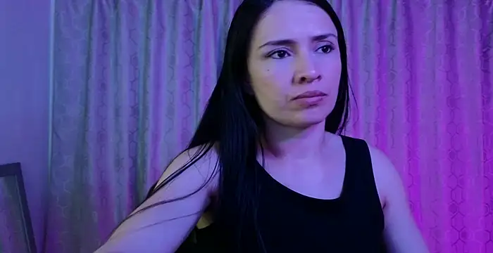 Snapshot of cristal_hilton_10 chatting on 27, 2, 2026 cristal hilton 10 online show from 27, 2, 2026