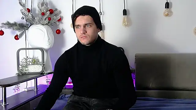 Snapshot of CarterCole chatting on 10, 1, 2025 CarterCole online show from 10, 1, 2025