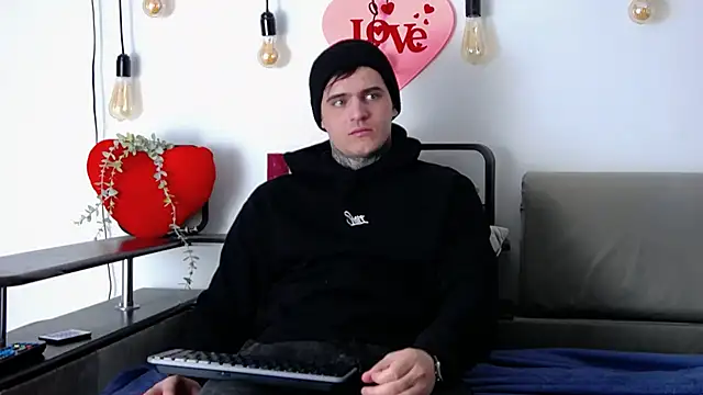 Snapshot of CarterCole chatting on 14, 2, 2025 CarterCole online show from 14, 2, 2025