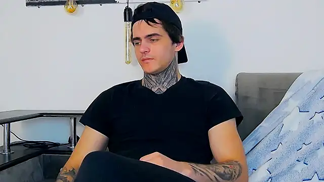 Snapshot of CarterCole chatting on 12, 1, 2026 CarterCole online show from 12, 1, 2026