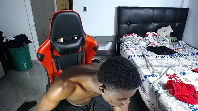 Couplex sexx online show from 28, 4, 2026