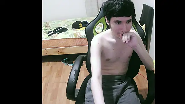 Twink martinboy online show from 11, 2, 2025