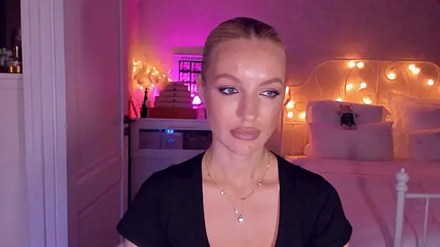 aestetick online show from 5, 2, 2026