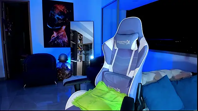 miss sophie98 online show from 17, 4, 2026