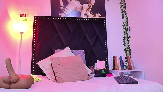 Snapshot of _Marcela__ chatting on 12, 2, 2026 Marcela online show from 12, 2, 2026