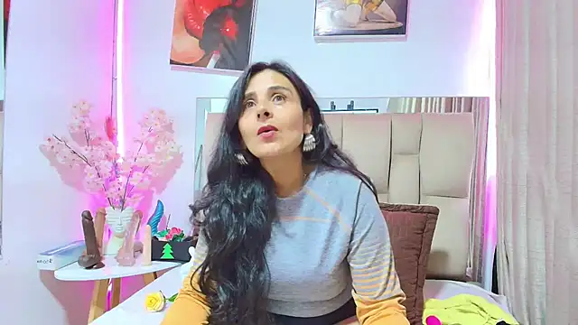 Snapshot of _Marcela__ chatting on 13, 5, 2026 Marcela online show from 13, 5, 2026