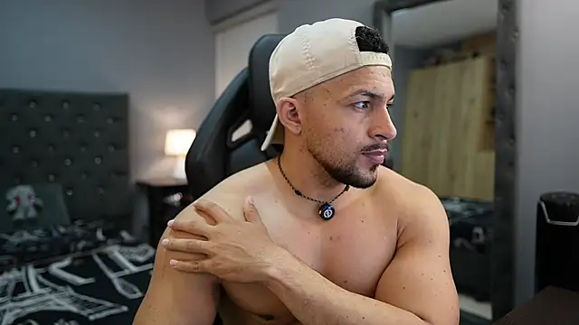 Martin Logan online show from 29, 3, 2026