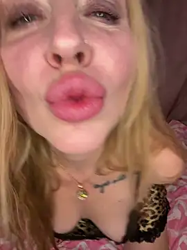 Snapshot of Lakshmi_lotus chatting on 10, 5, 2026 Lakshmi lotus online show from 10, 5, 2026