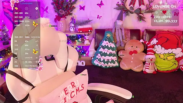 Miss SweetPeach online show from 13, 12, 2025