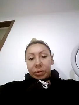 coral smitth online show from 6, 11, 2025