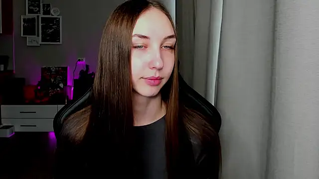 Snapshot of Sm0ly chatting on 28, 4, 2026 Sm0ly online show from 28, 4, 2026
