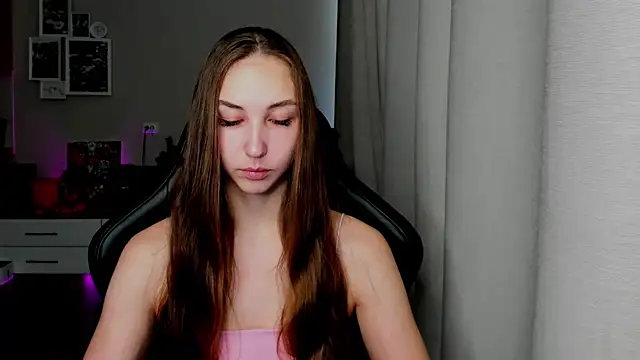 Snapshot of Sm0ly chatting on 21, 6, 2026 Sm0ly online show from 21, 6, 2026