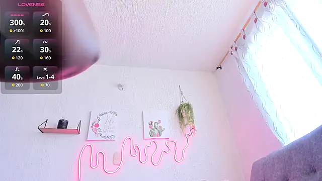 samanthaeliott22 online show from 4, 10, 2025