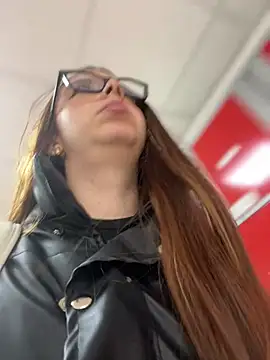 Cloew Marz online show from 5, 2, 2025