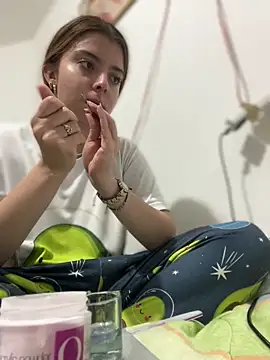 Cloew Marz online show from 8, 2, 2025